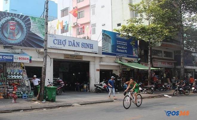  Cạnh tranh với các chợ dân sinh