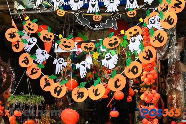 Elsa’s House - đồ trang trí halloween hà nội